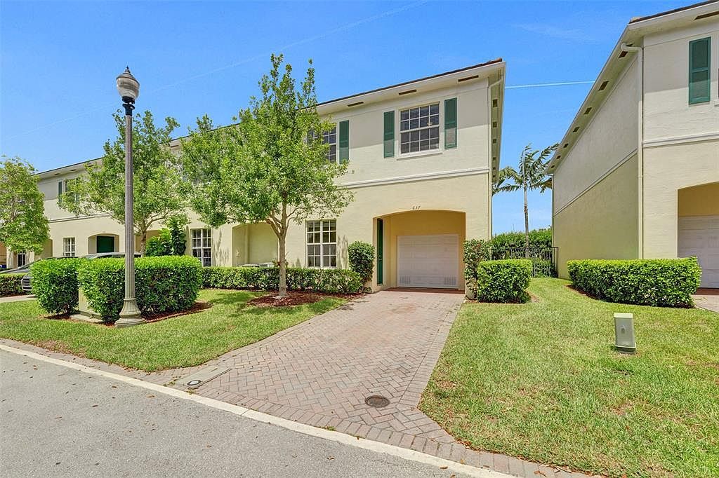 637 SW 3rd Ave Pompano Beach, FL 33060 - Thumbnail 2