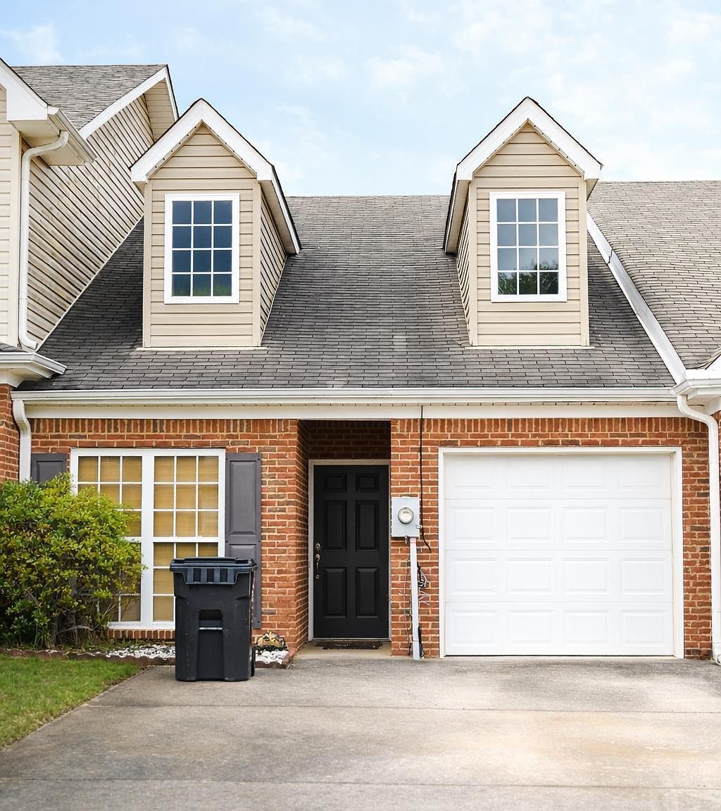 2310 Crowns Ln Moody, AL 35004 | Town Home