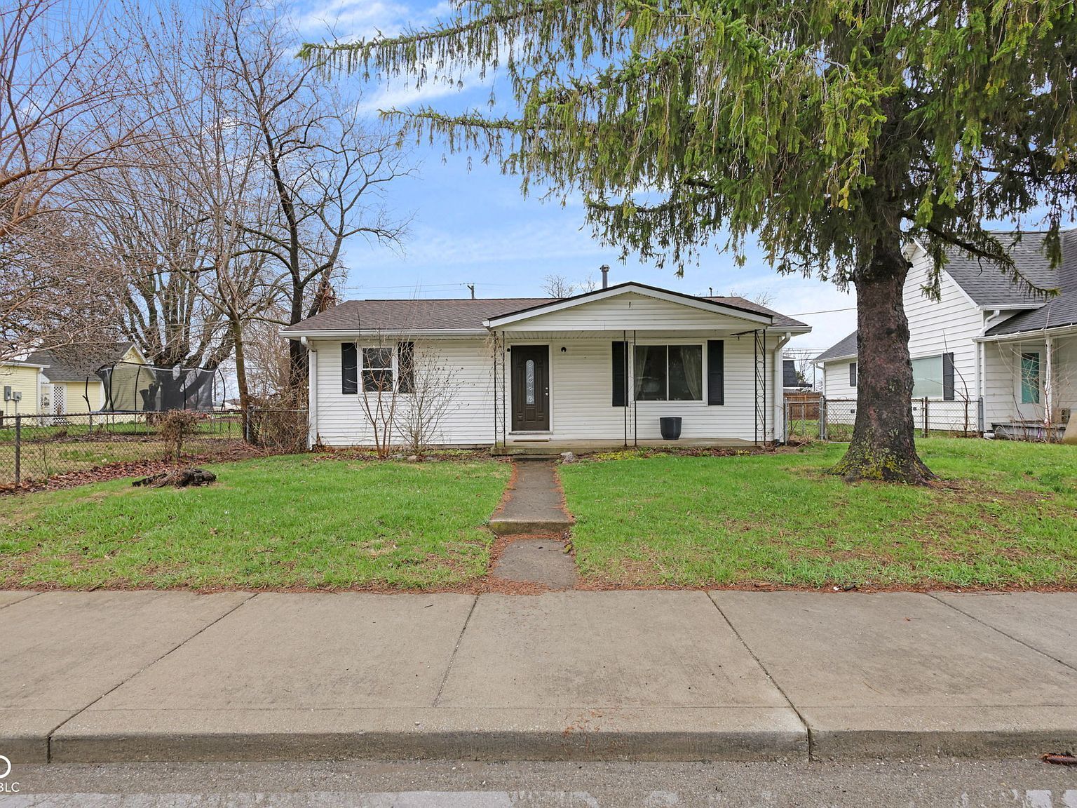 449 S Peru St Cicero, IN 46034 - Thumbnail 2