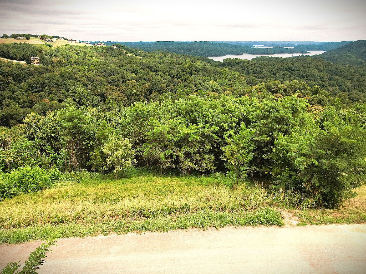 0 Rockfish Rd LOT 20C Hilham, TN 38568 - Thumbnail 2