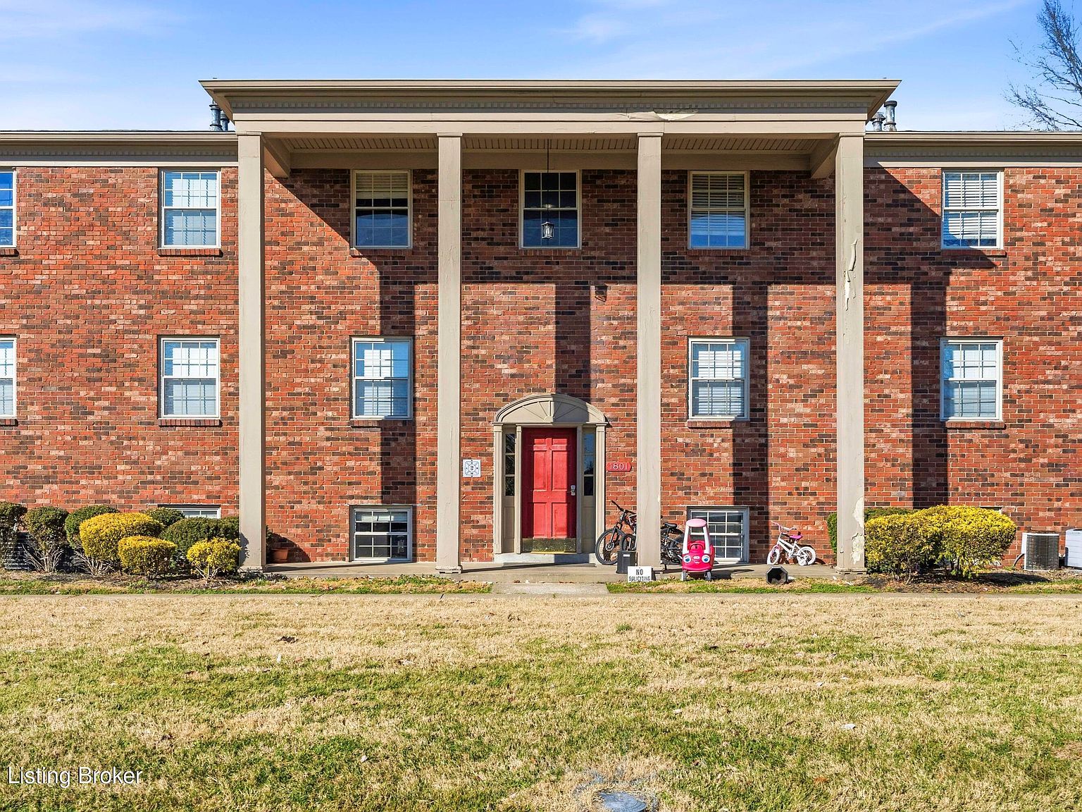 1801 Janlyn Rd APT 11 Louisville, KY 40299 - Thumbnail 2