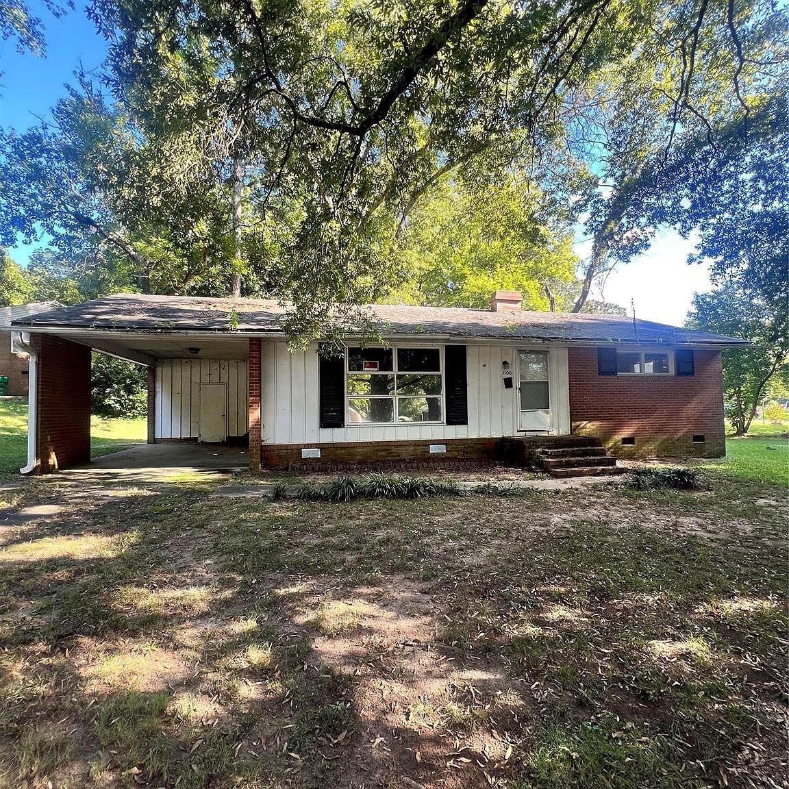 3500 Delgany Dr Charlotte, NC 28215 - Thumbnail 2