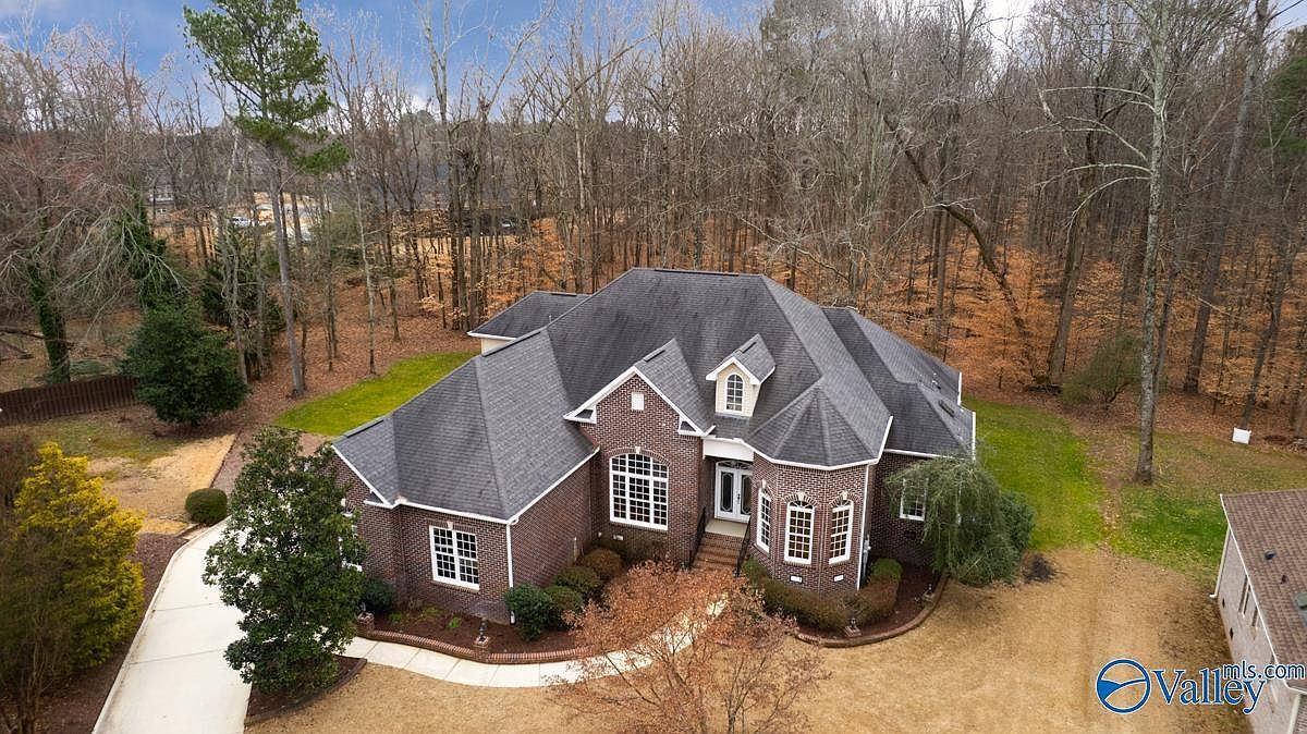 118 Conservancy Dr Madison, AL 35758 - Thumbnail 2