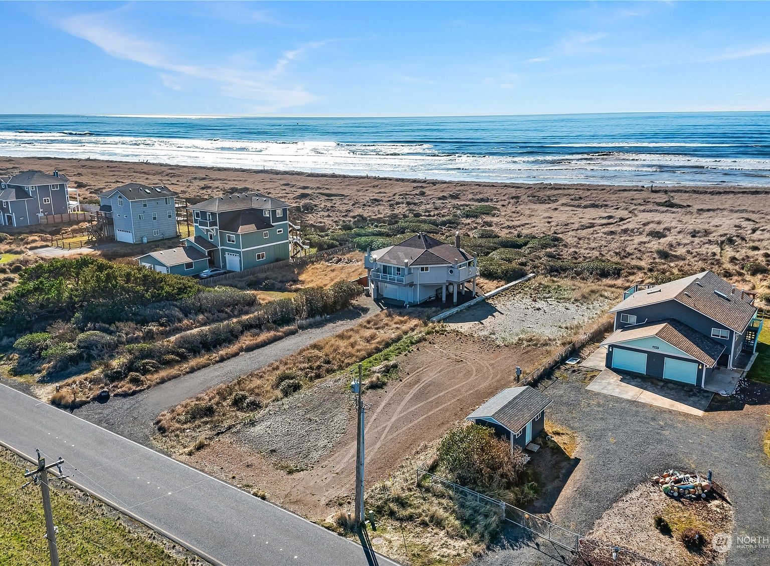 1161 Ocean Shores Blvd SW Ocean Shores, WA 98569 - Thumbnail 2