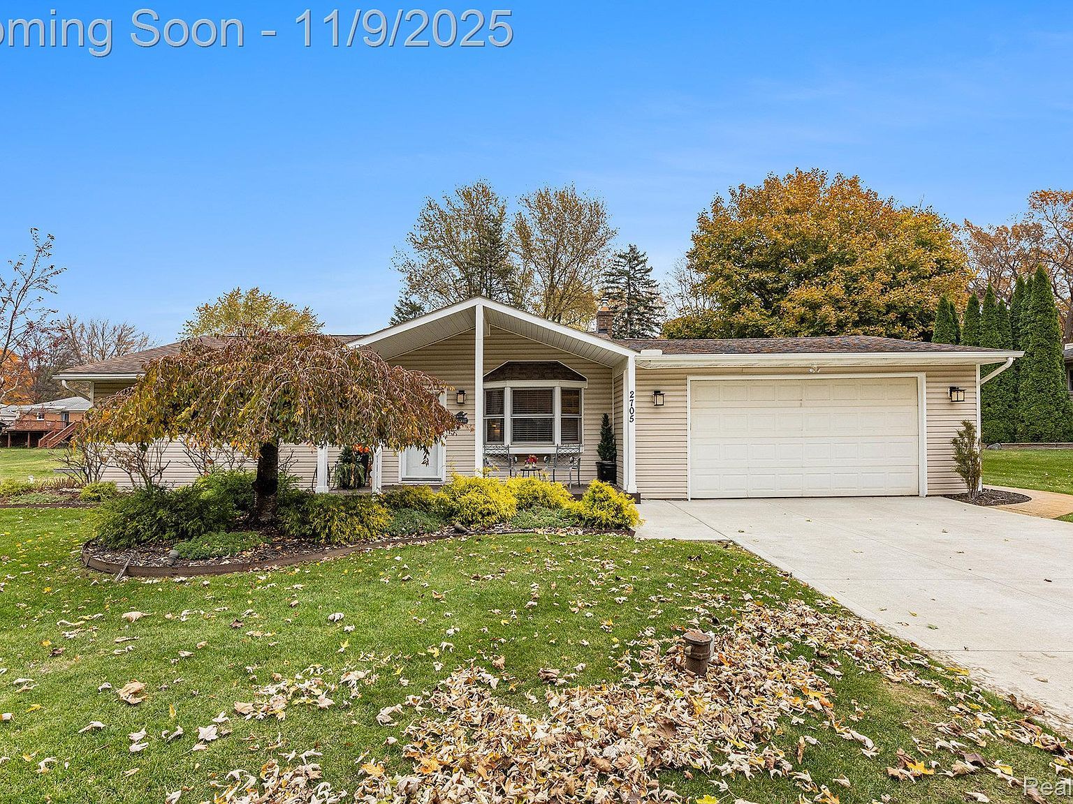 2705 Semloh St Lake Orion, MI 48360 - Thumbnail 2