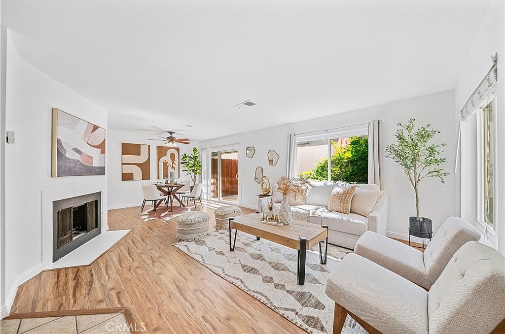 23640 Monument Canyon Dr Unit C Diamond Bar, CA 91765 - Thumbnail 2