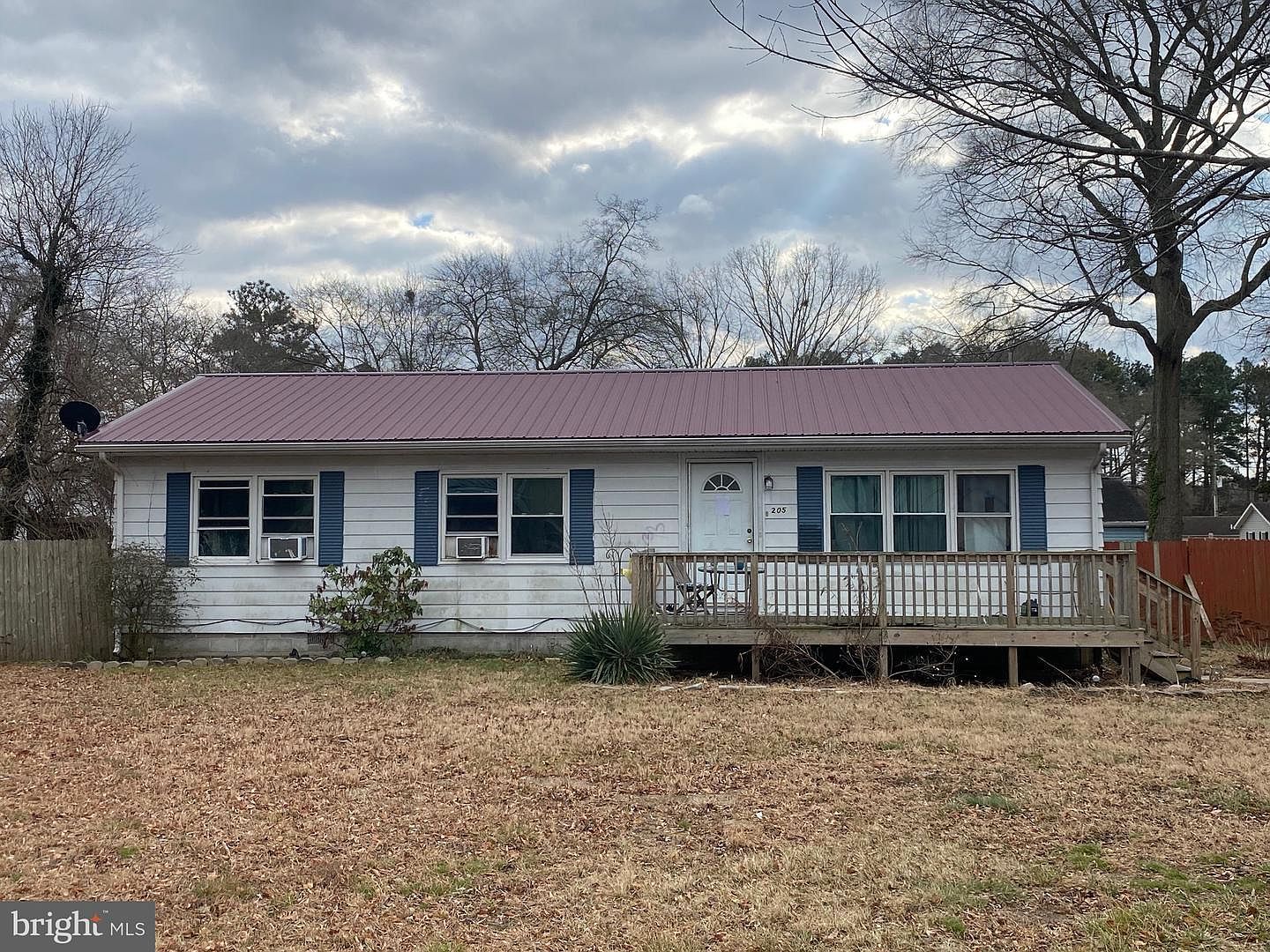 205 E 5th St Blades, DE 19973 - Thumbnail 2