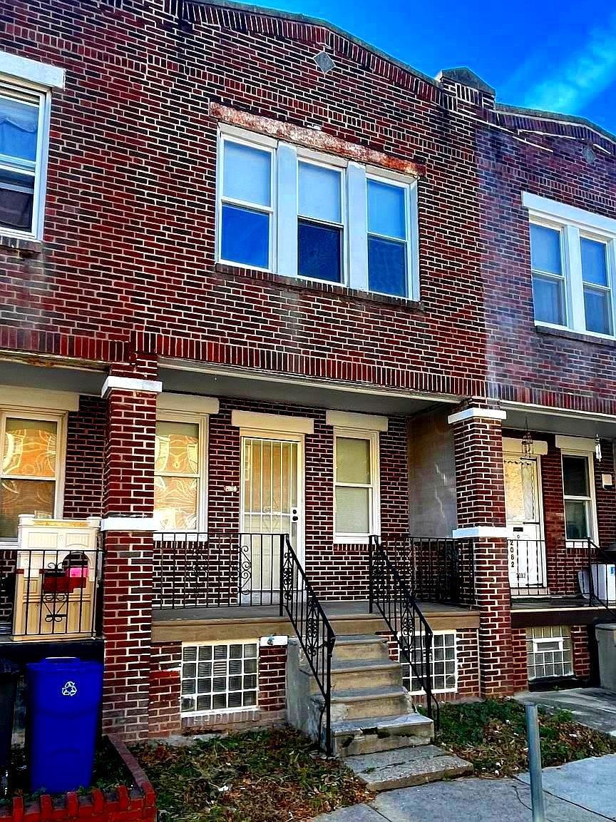 2084 Carver St Philadelphia, PA 19124 - Thumbnail 2