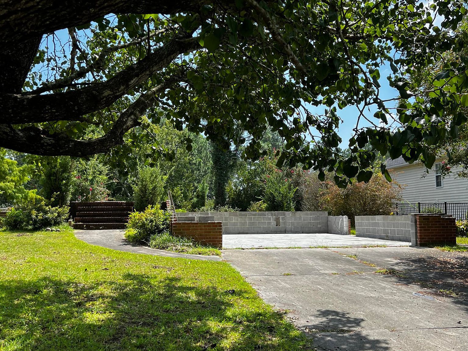 7012 Brittany Lakes Dr Wilmington, NC 28411 - Thumbnail 2