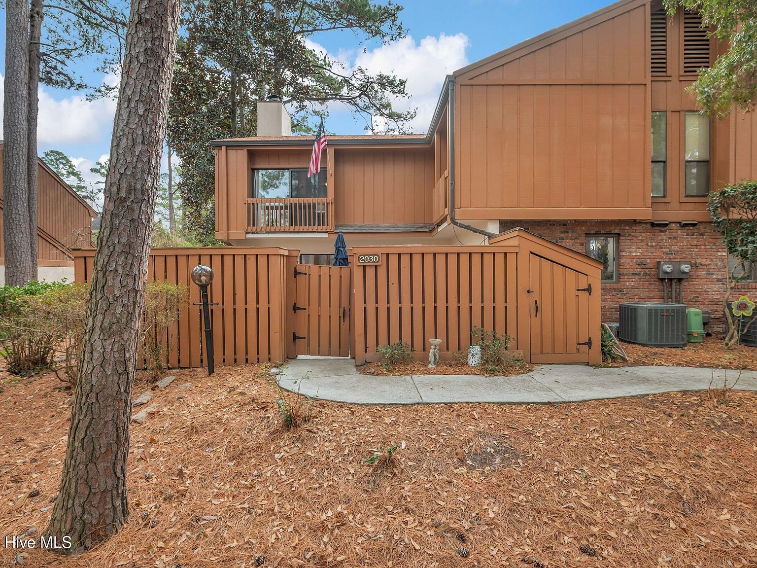 2030 Albert Cir Wilmington, NC 28403 - Thumbnail 2