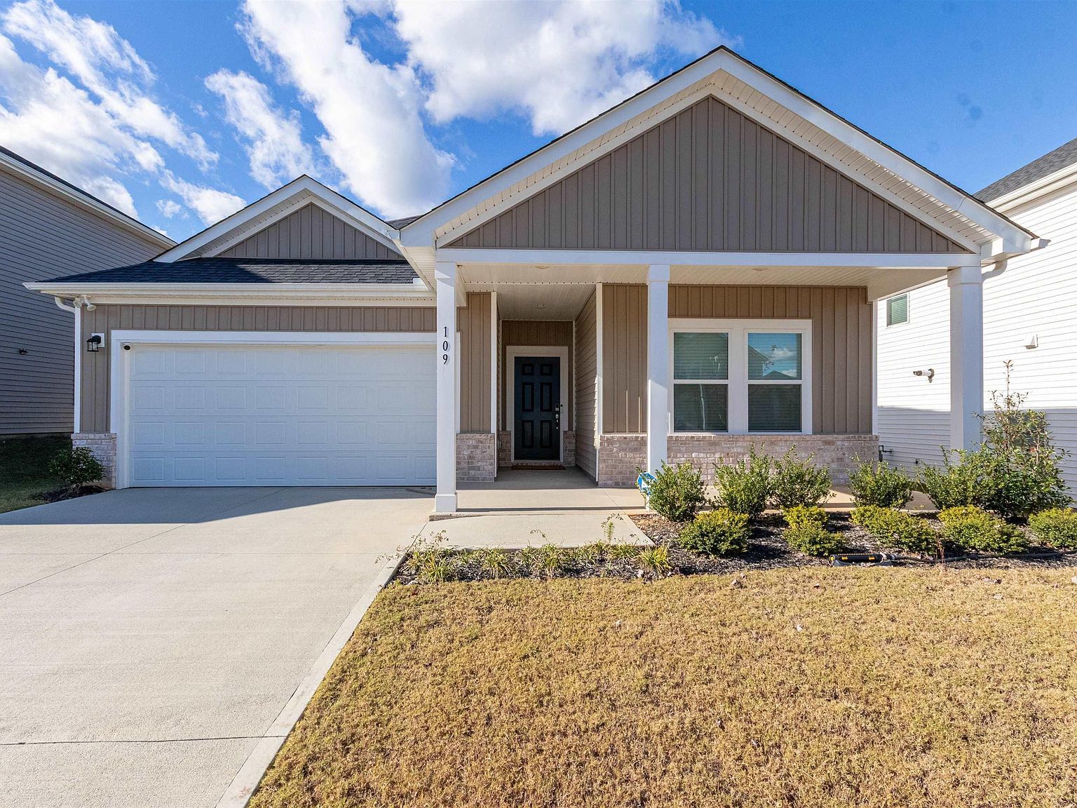 109 Allenby Ln Simpsonville, SC 29680 - Thumbnail 2