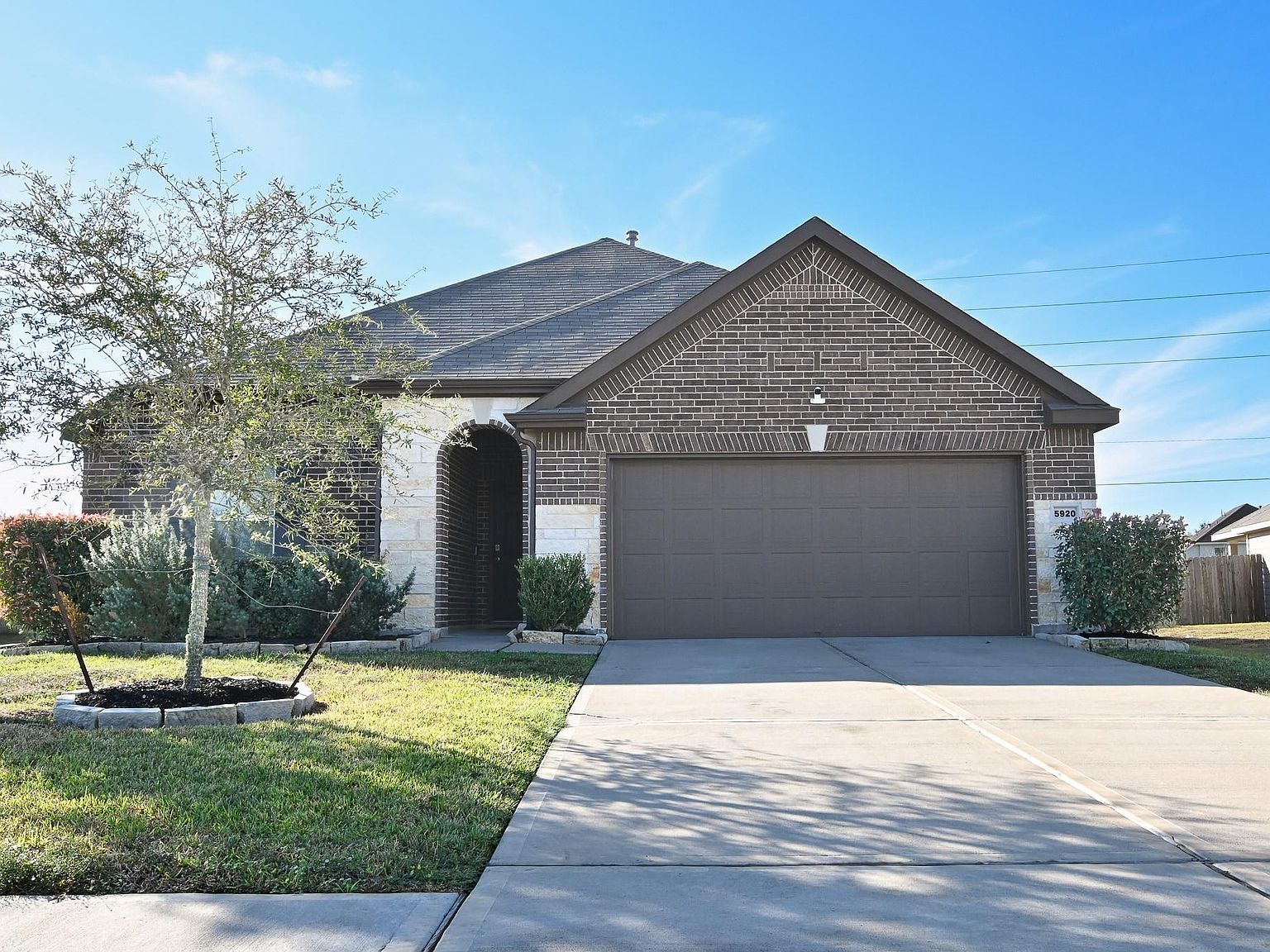 5920 Bluebonnet Ln Rosenberg, TX 77469 - Thumbnail 2