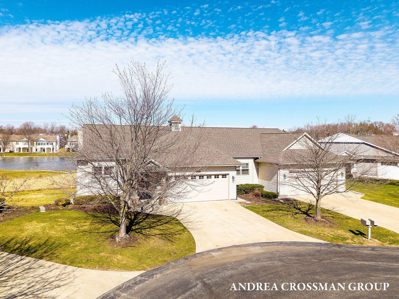 1284 Prestwick Dr Holland, MI 49423 - Thumbnail 2