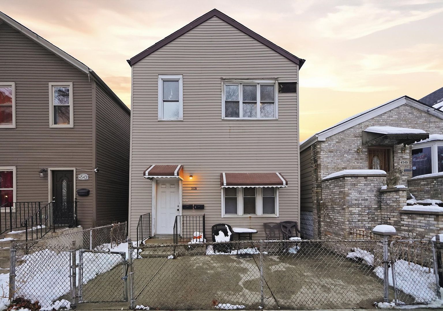 4547 S Union Ave Chicago, IL 60609 - Thumbnail 2