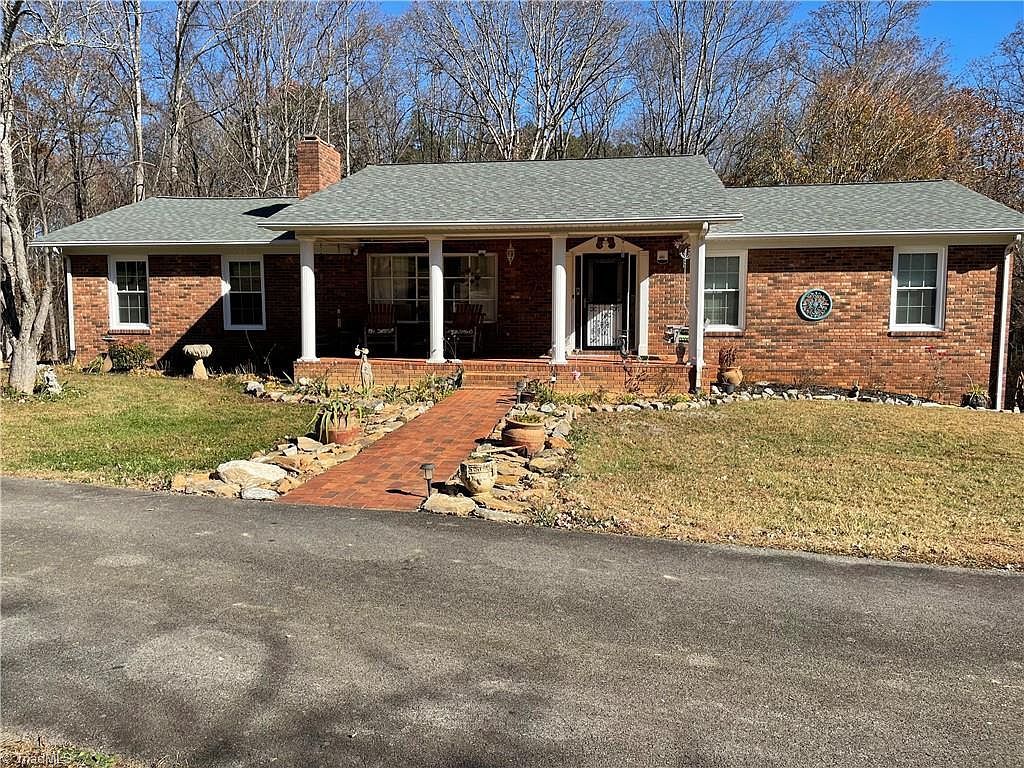 1984 Austin Little Mountain Rd Ronda, NC 28670 | Single Family