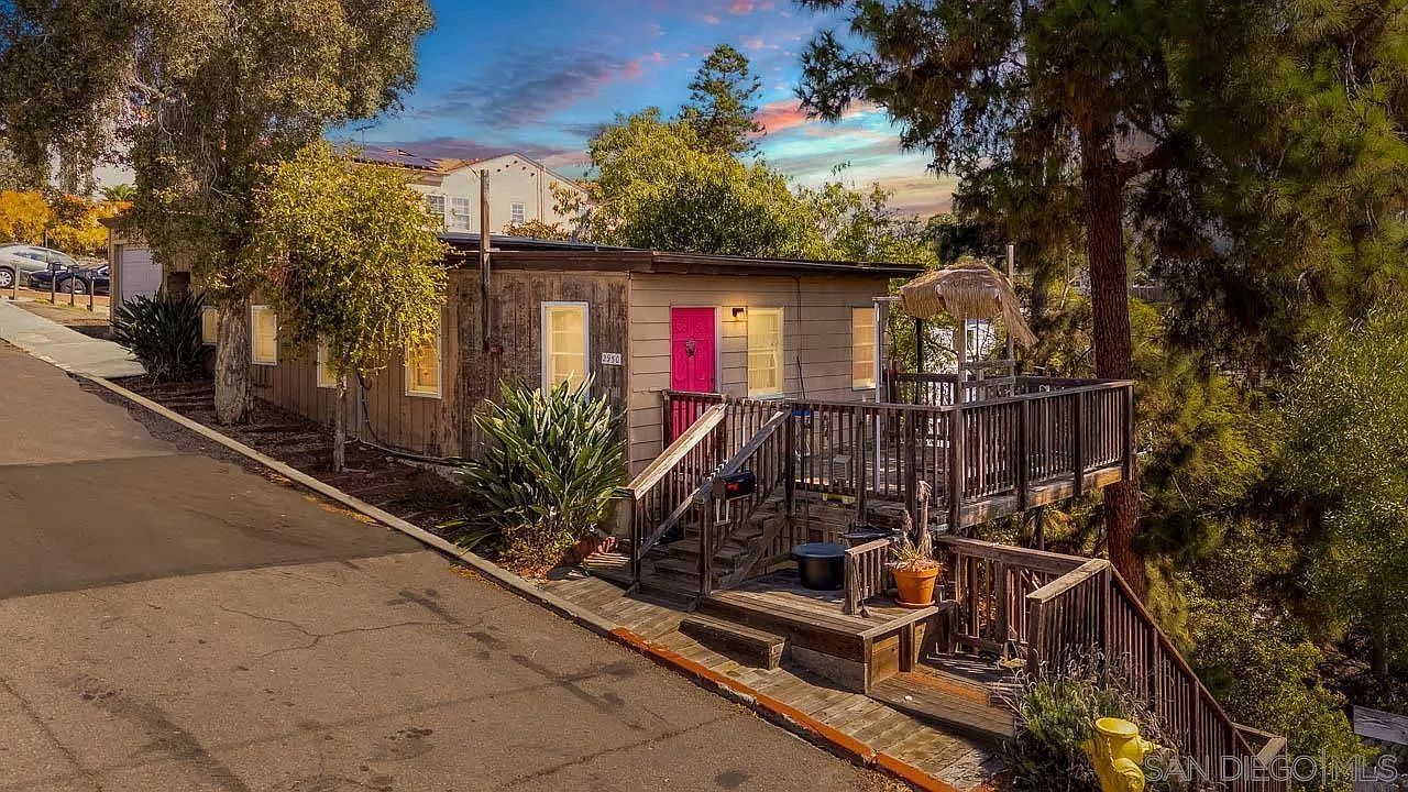 2950 Nutmeg St San Diego, CA 92104 - Thumbnail 2