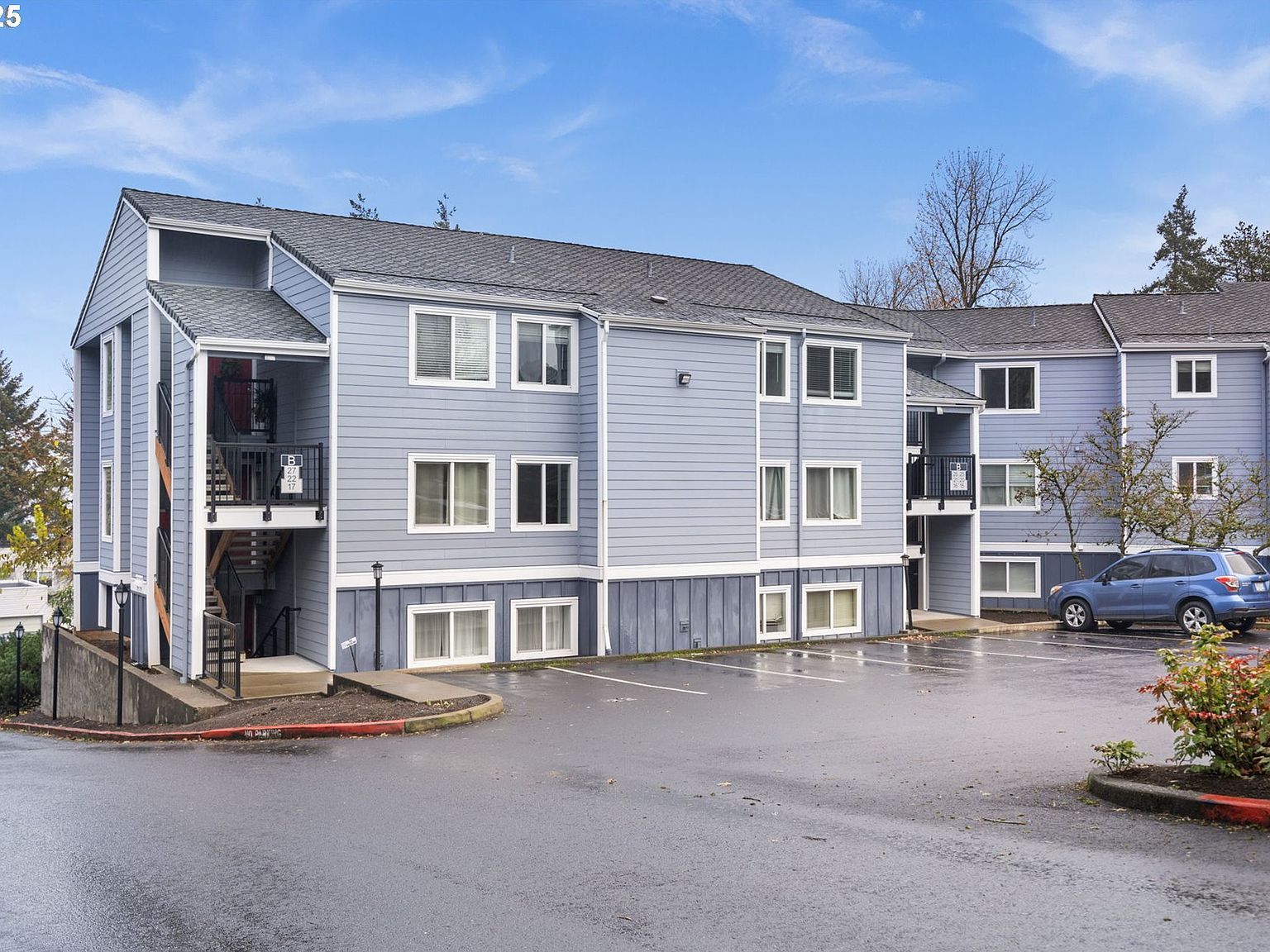 47 Eagle Crest Dr UNIT 15 Lake Oswego, OR 97035 - Thumbnail 2