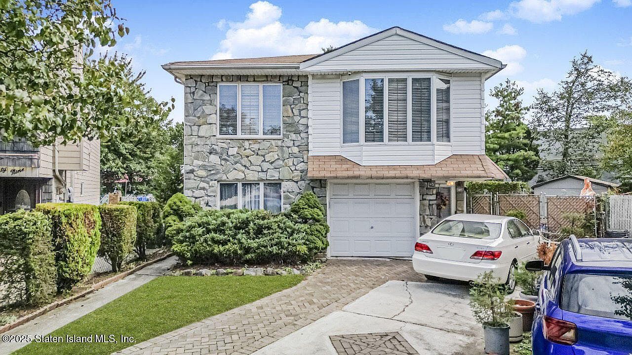 45 Sommer Ave Staten Island, NY 10314 - Thumbnail 2