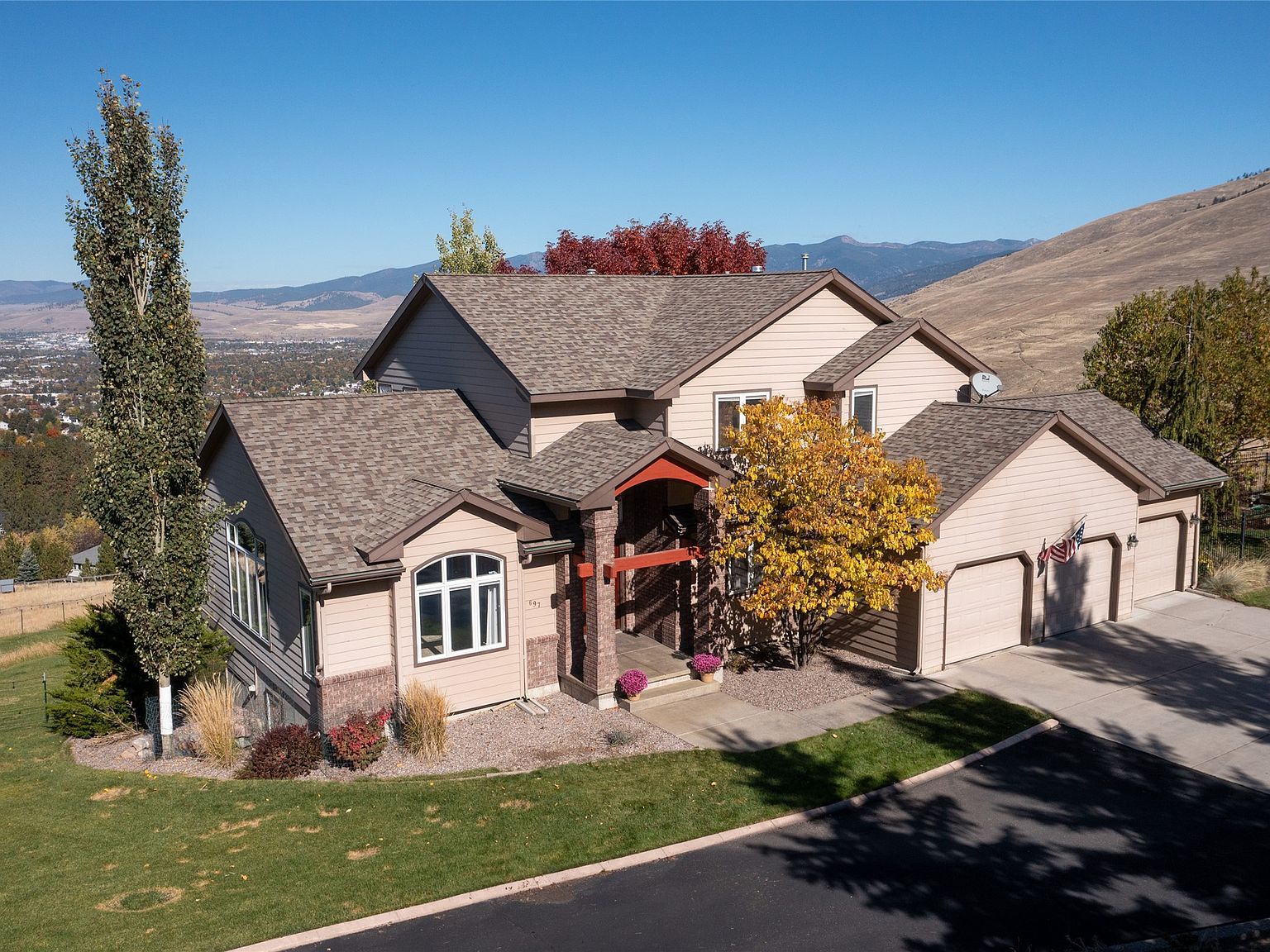 697 Spanish Peaks Dr Missoula, MT 59803 - Thumbnail 2