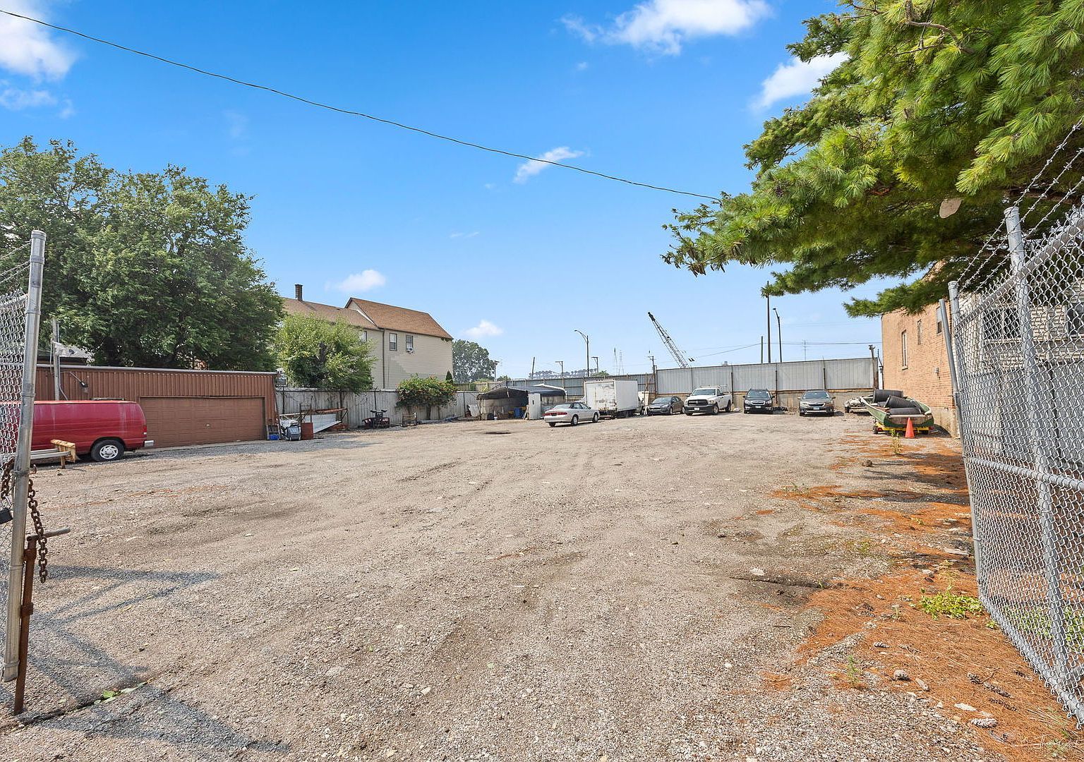 9375 S Ewing Ave Chicago, IL 60617 - Thumbnail 2