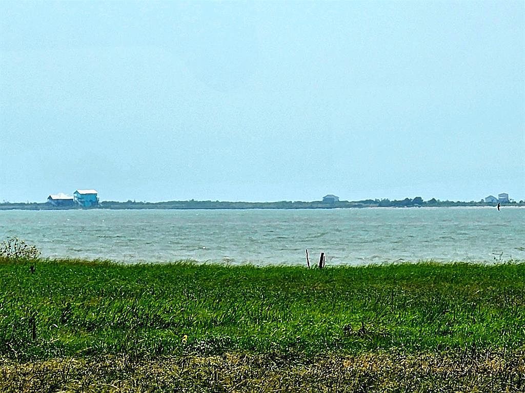 1780 County Road 372 Palacios, TX 77465 - Thumbnail 2