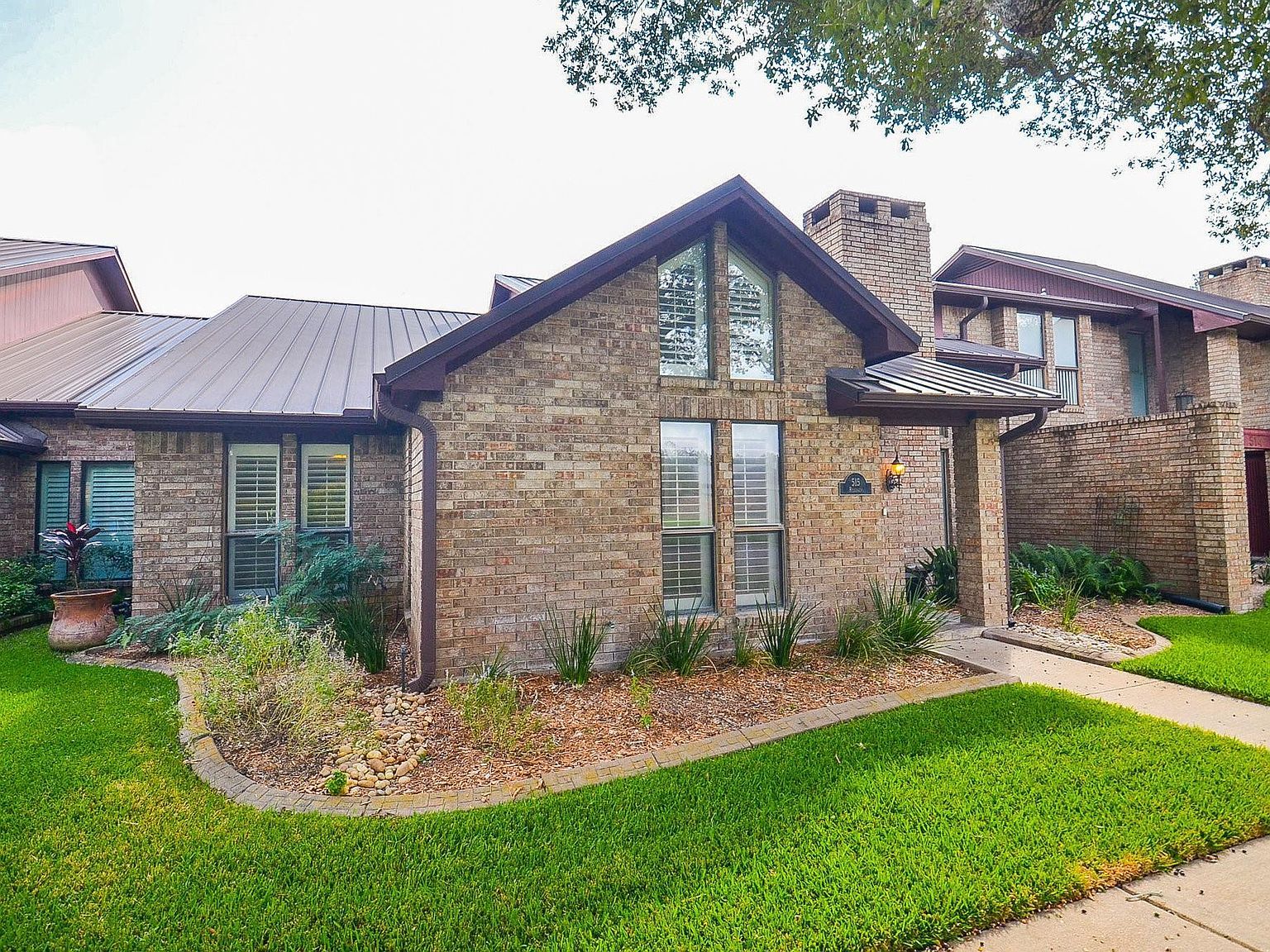 515 Regency Dr El Campo, TX 77437 - Thumbnail 2