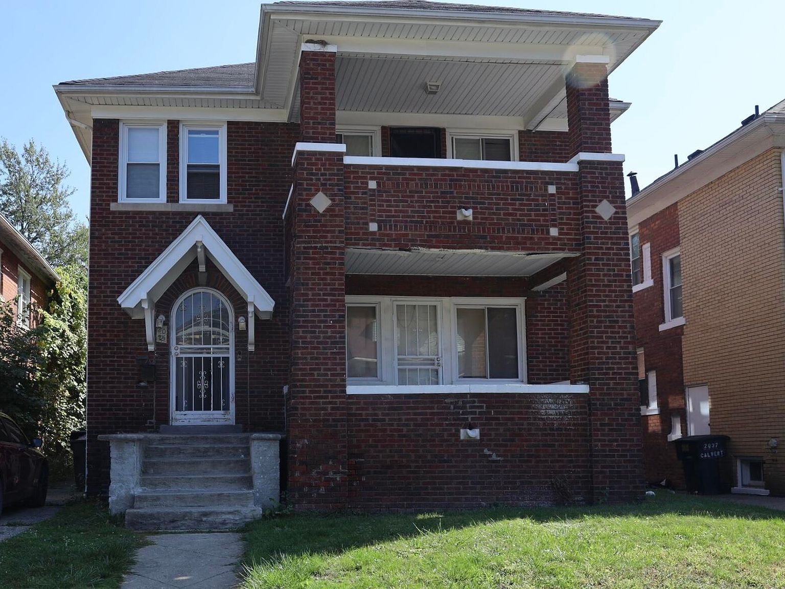 2025 Calvert St Detroit, MI 48206 - Thumbnail 2