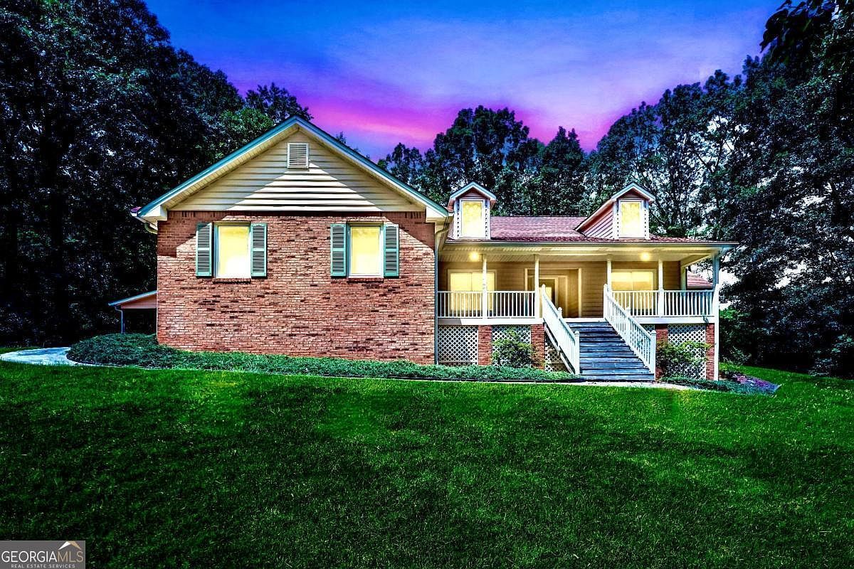 7635 Saddle Creek Trl Gainesville, GA 30506 - Thumbnail 2