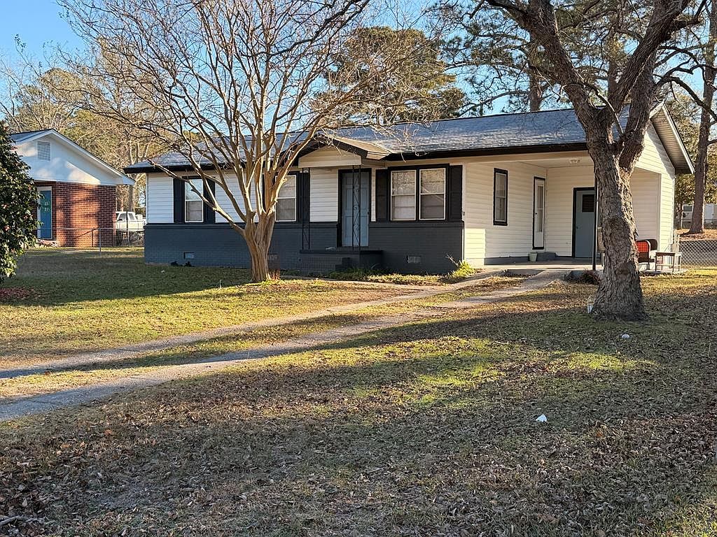 310 Lakeview Dr Sylvester, GA 31791 - Thumbnail 2