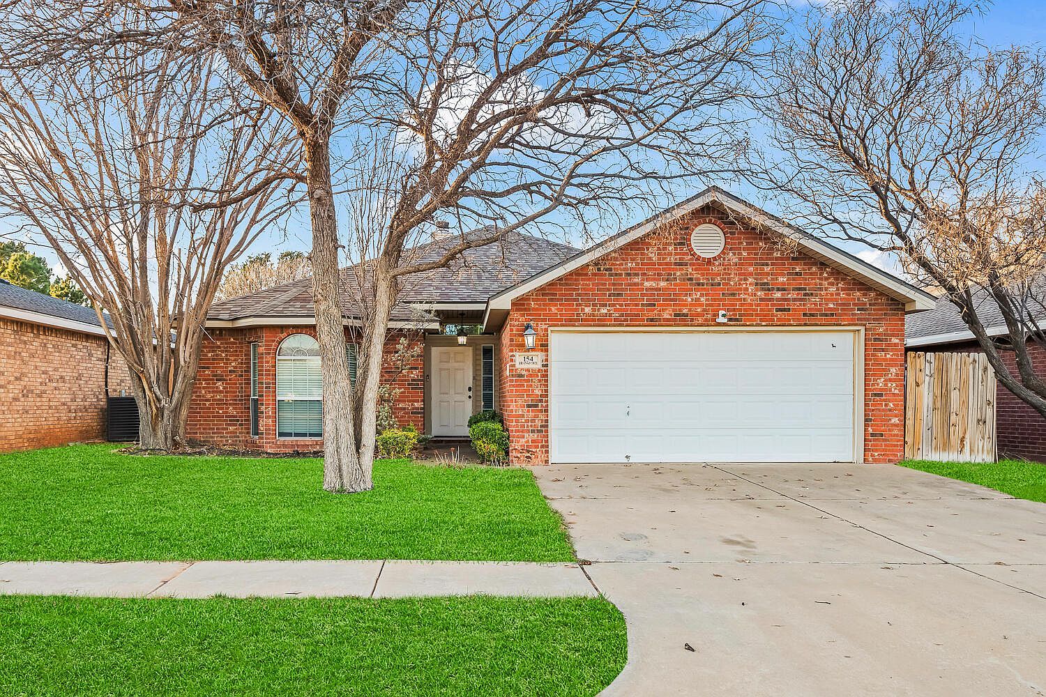 154 Frankford Ct Lubbock, TX 79416 - Thumbnail 2