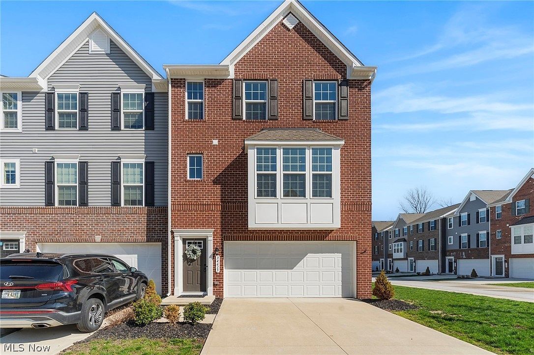 34615 Ethan Way Willoughby, OH 44094 | Condominium