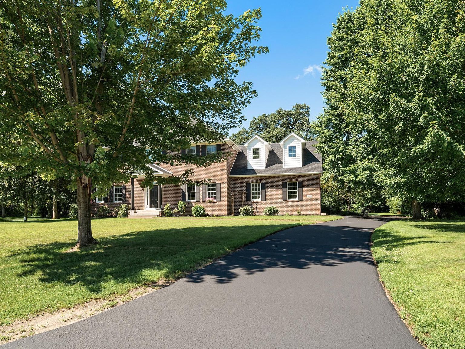 38104 Everton Ave North Branch, MN 55056 - Thumbnail 2