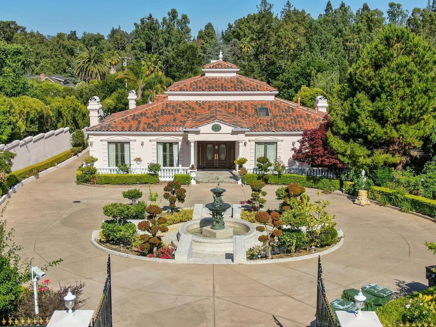 15360 Karl Ave Monte Sereno, CA 95030 - Thumbnail 2