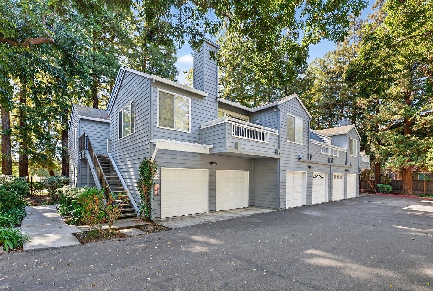 2559 Alveswood Cir San Jose, CA 95131 - Thumbnail 2