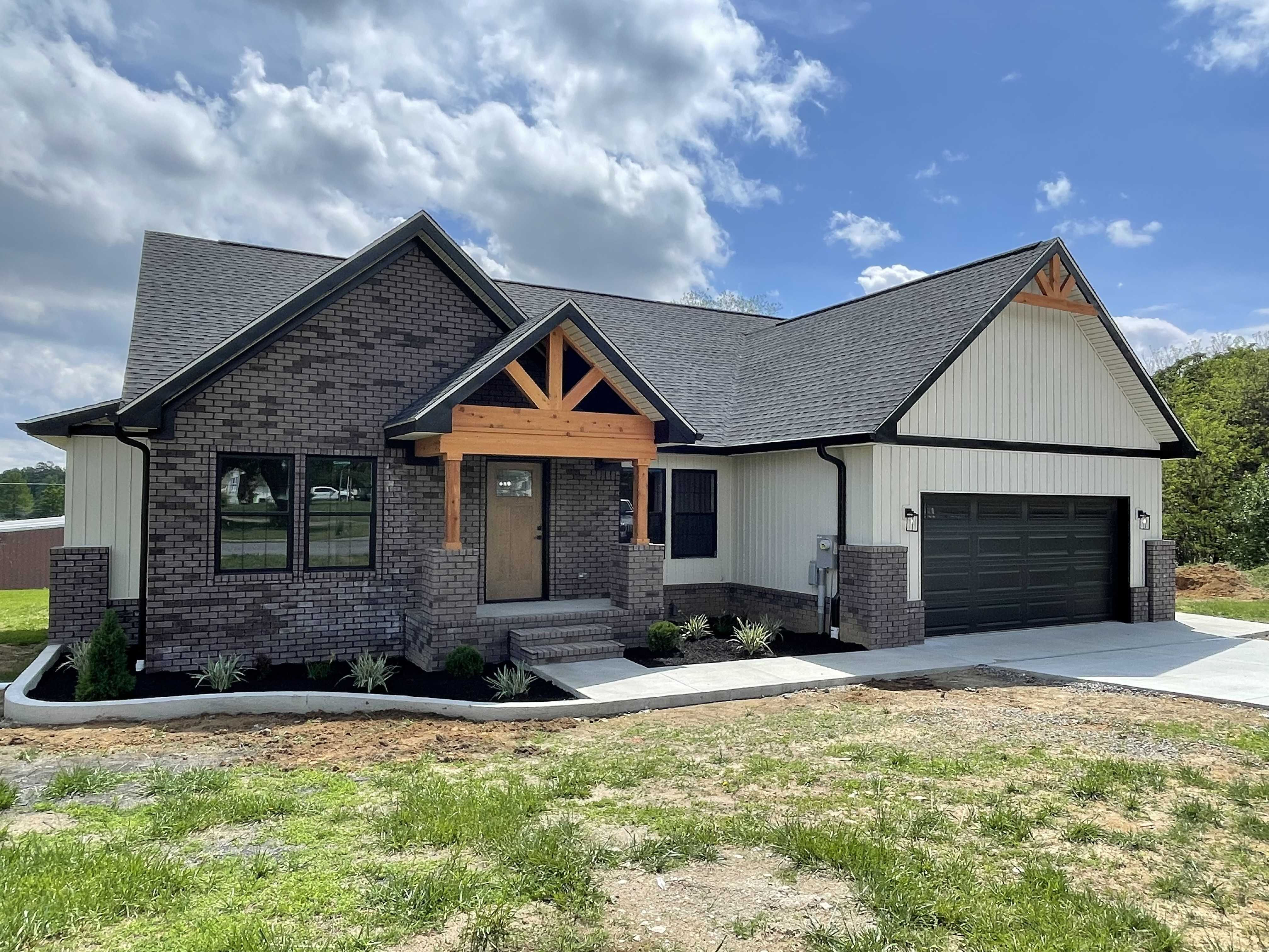 1360 Eagle Lane, Mayfield, KY, USA, 42066  | New build