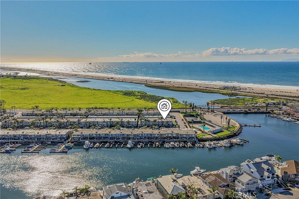 3954 Aladdin Dr Huntington Beach, CA 92649 - Thumbnail 2