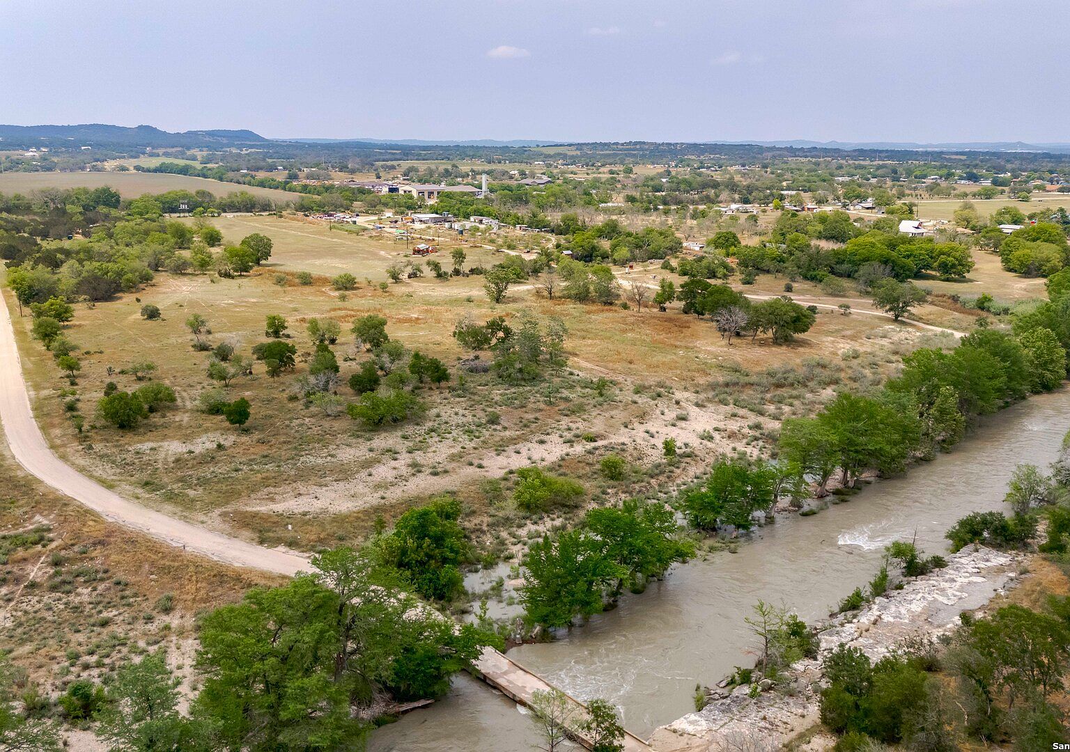 106 Homilius Rd Comfort, TX 78013 - Thumbnail 2