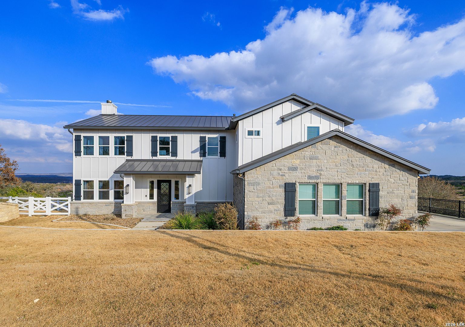 97 Coleman Spgs Boerne, TX 78006 - Thumbnail 2