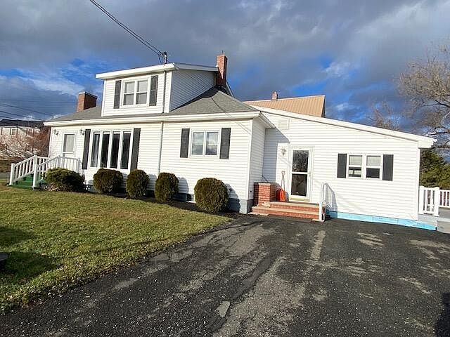 35 Hines St Washburn, ME 04786 - Thumbnail 2