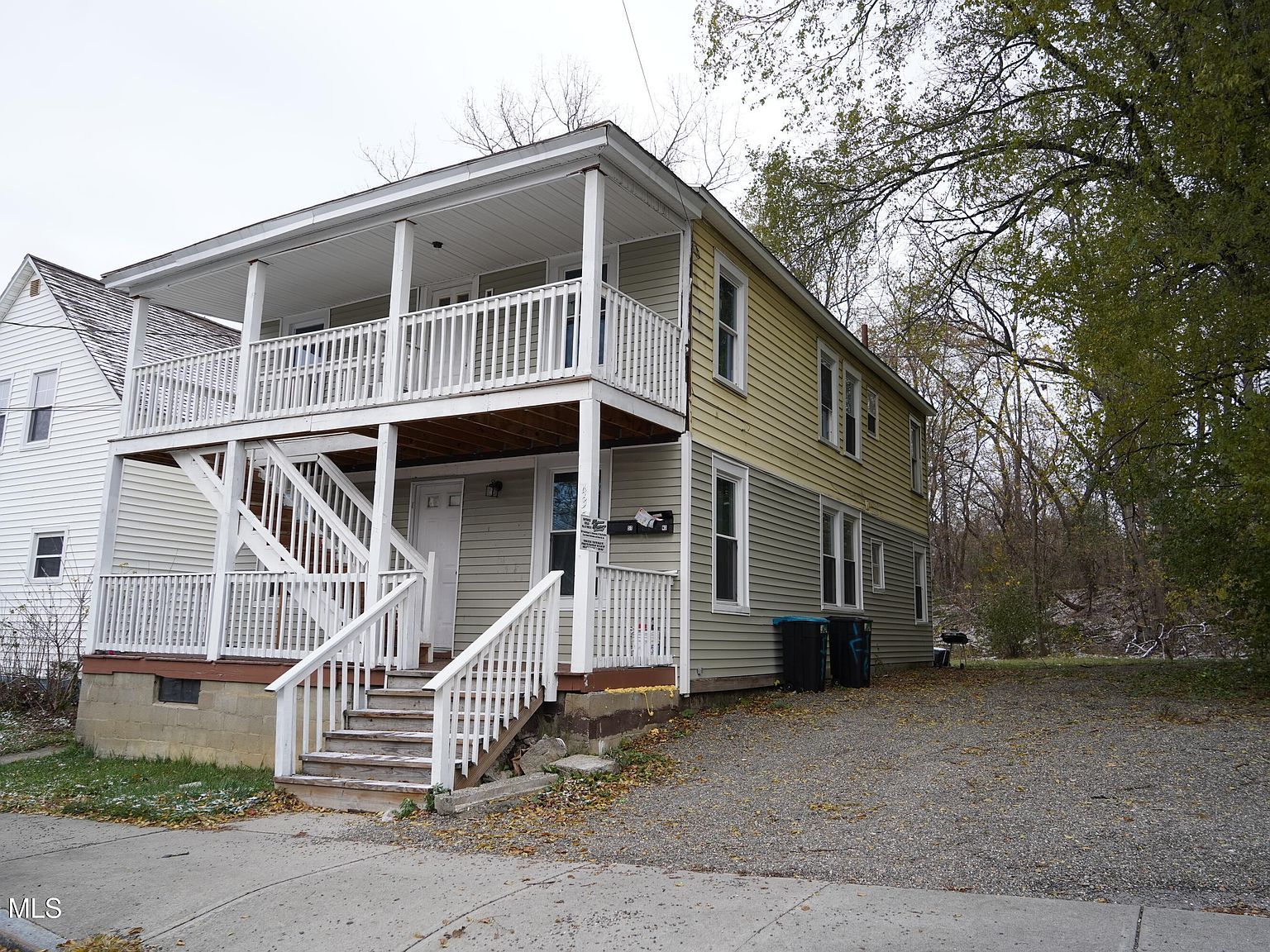 435 Manhattan St Schenectady, NY 12308 - Thumbnail 2