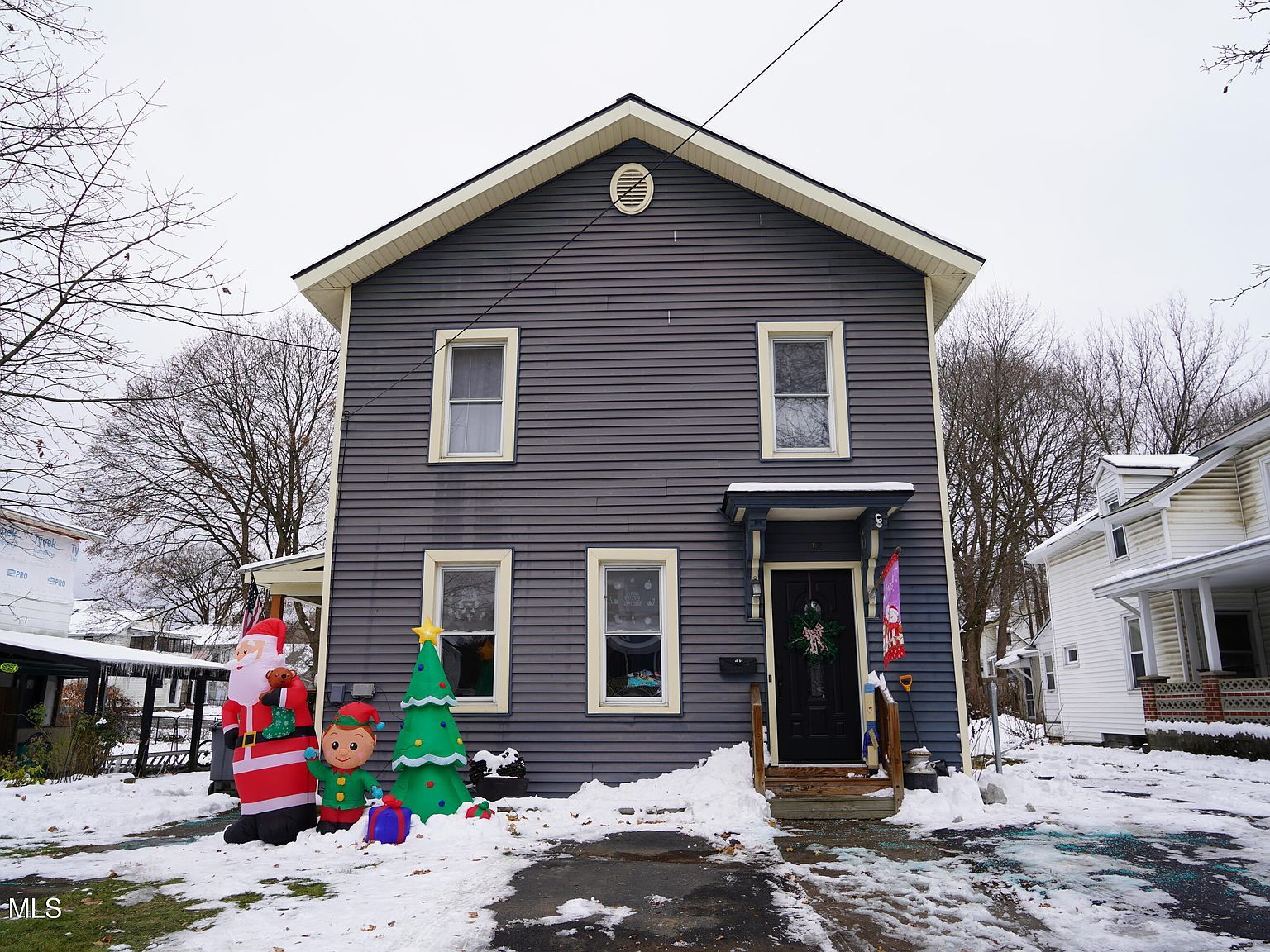 12 Platt St Glens Falls, NY 12801 - Thumbnail 2