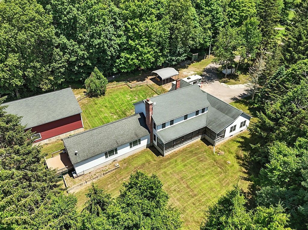 285 Lower Hampden Rd Monson, MA 01057 - Thumbnail 2