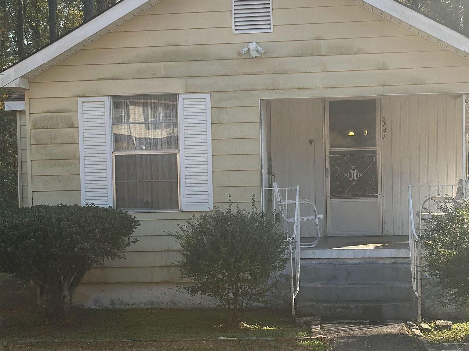 3241 Allison Bonnett Memorial Dr Bessemer, AL 35023 - Thumbnail 2