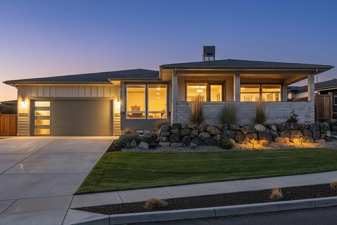 4469 SW Antelope Ave Redmond, OR 97756 - Thumbnail 2