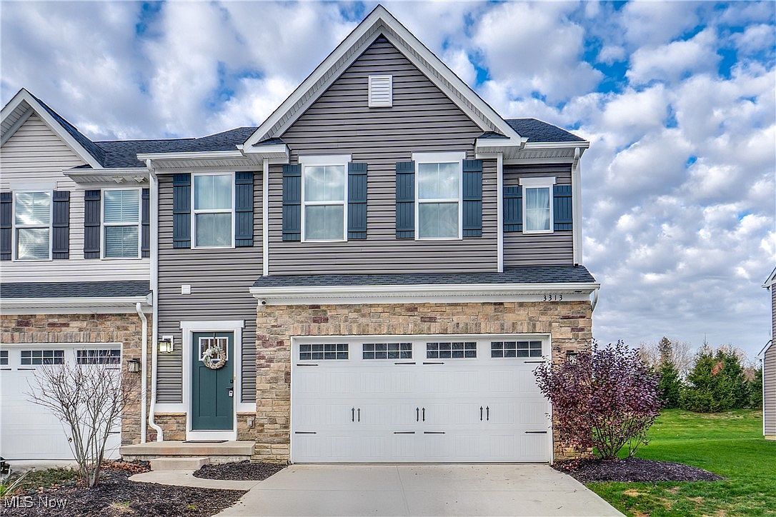 3313 Jackson Park Dr NE Massillon, OH 44646 - Thumbnail 2