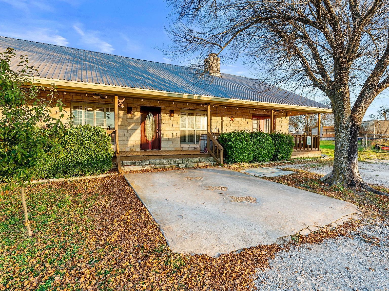 2700 Auction Barn Rd Belton, TX 76513 - Thumbnail 2