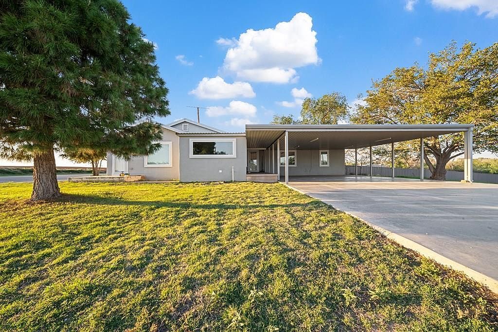 2210 E Highway 350 Big Spring, TX 79720 - Thumbnail 2