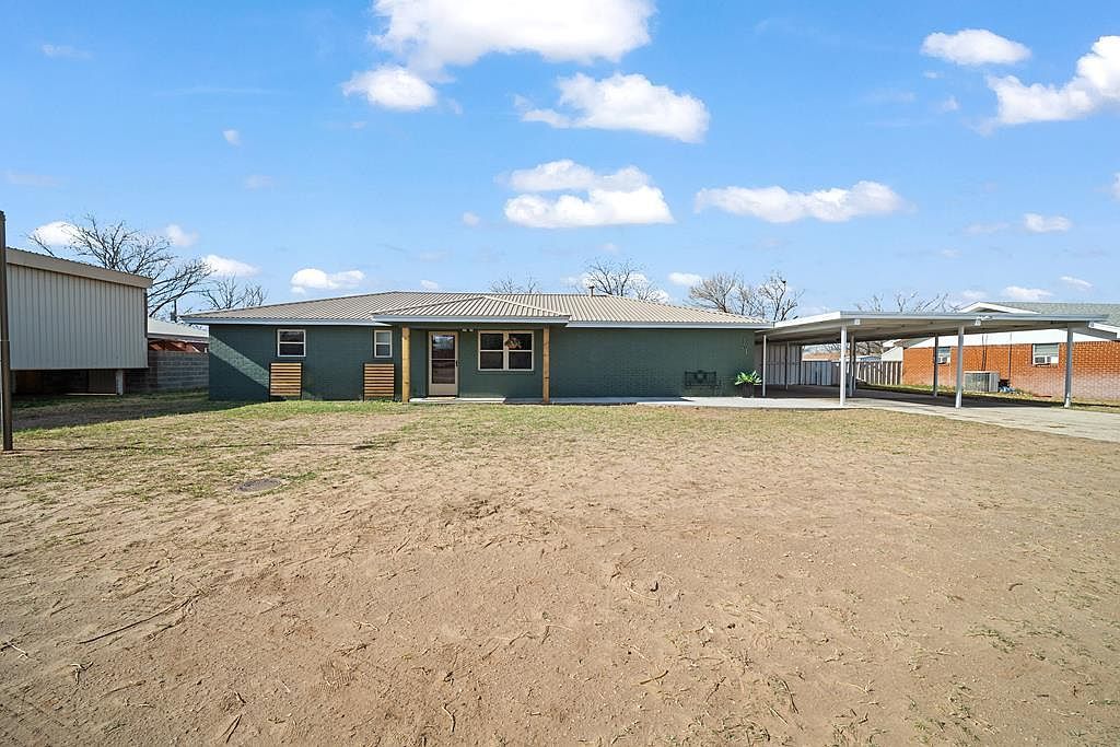 17 Meadowbrook Dr Coahoma, TX 79511 - Thumbnail 2