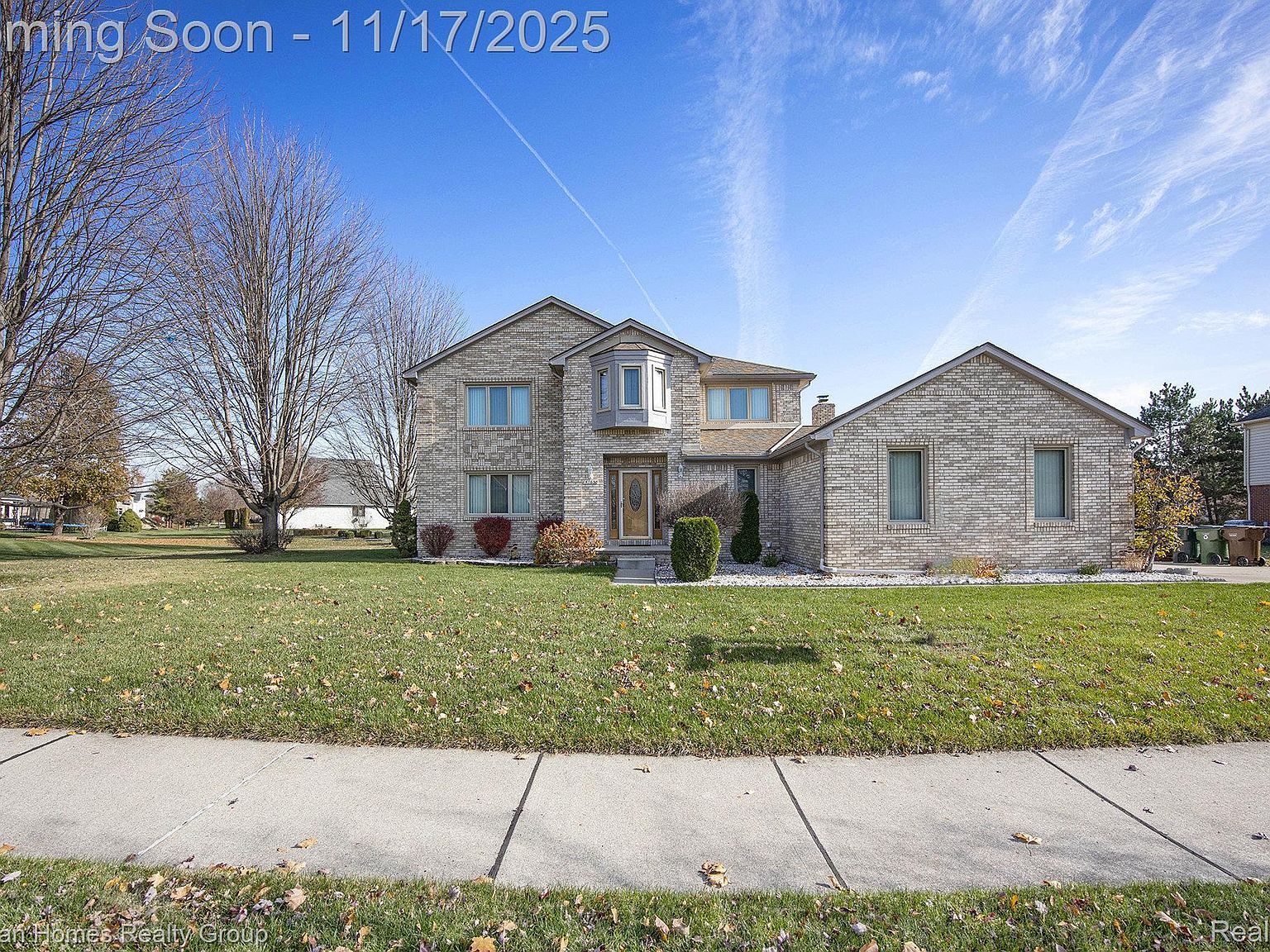 47630 Robins Nest Dr Shelby Township, MI 48315 - Thumbnail 2