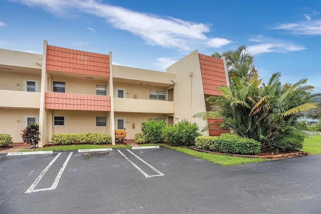 2500 Fiore Way APT 103-A Delray Beach, FL 33445 - Thumbnail 2